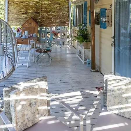 Glamping Immerso Nel Kemp Gagno