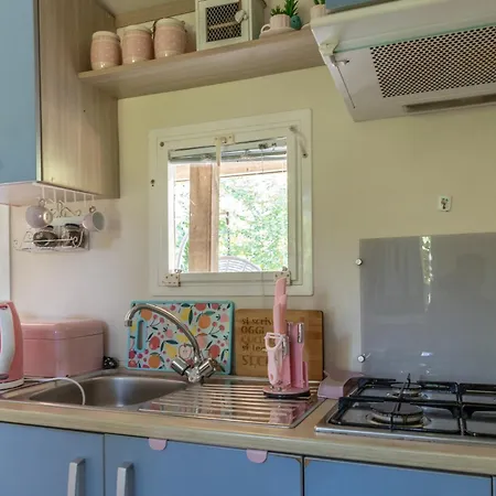 Kemp Glamping Immerso Nel Gagno