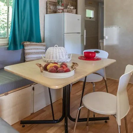 Kemp Glamping Immerso Nel Gagno